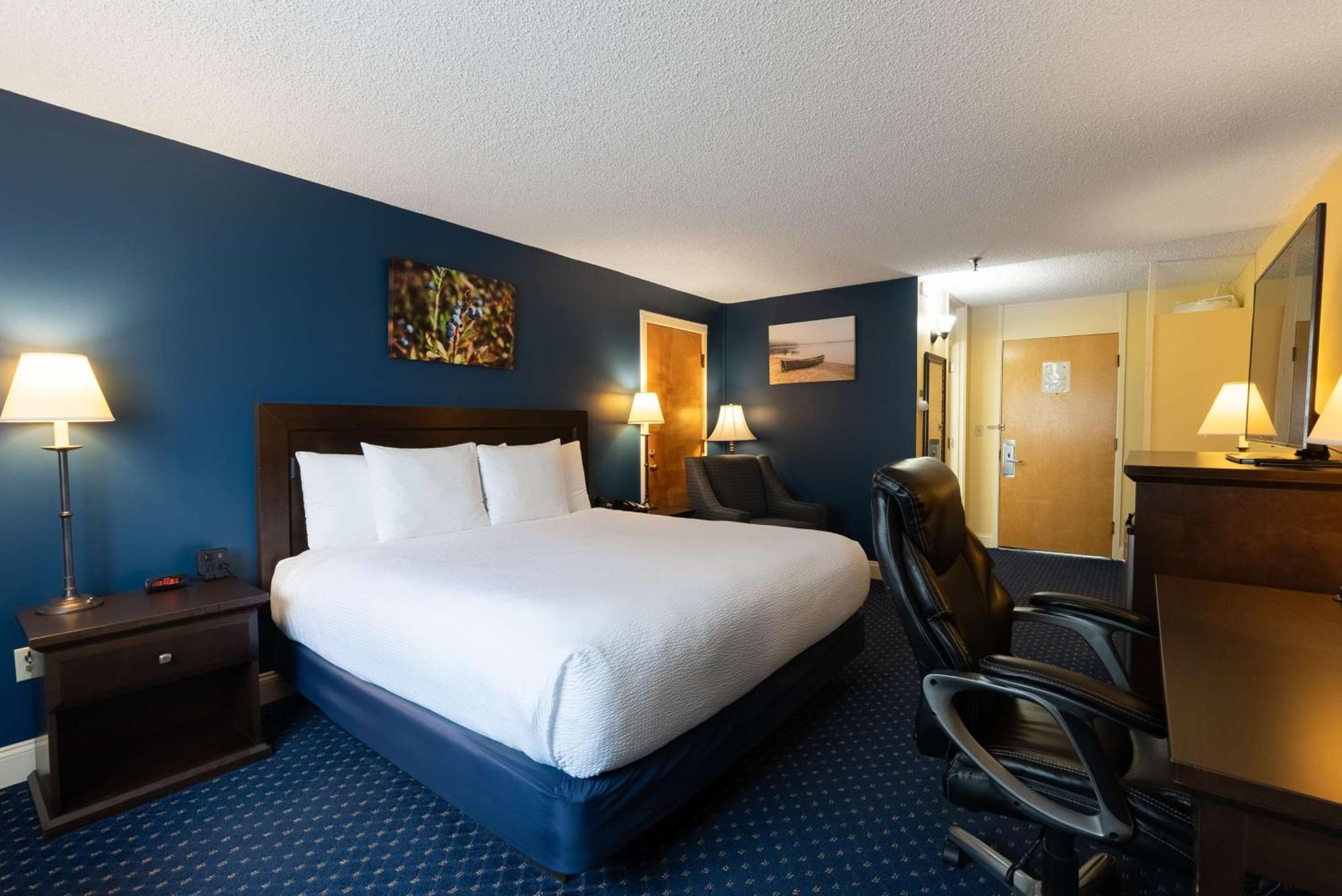 Fireside Inn & Suites Waterville Exterior photo