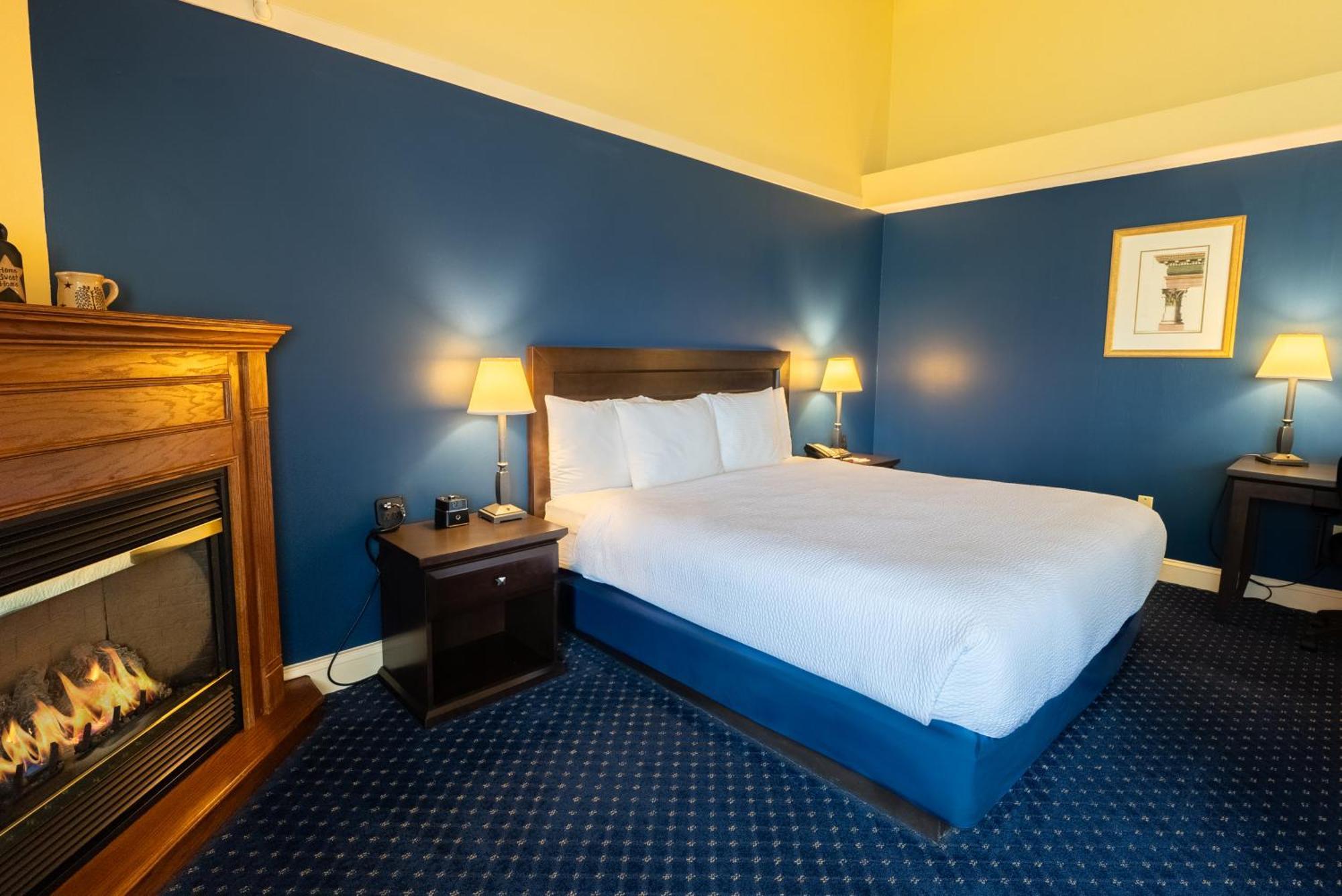Fireside Inn & Suites Waterville Exterior photo